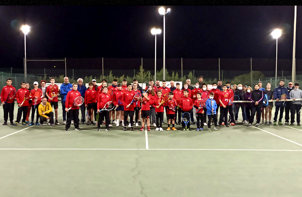 El equipo de la Escuela de Tenis Totana luchará por el primer puesto en la Liga Interescuelas Regional 2021/22